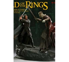 Lord of the Rings Diorama The Clash of Kings (Aragorn vs. King of the Dead) Exclusive 43 cm